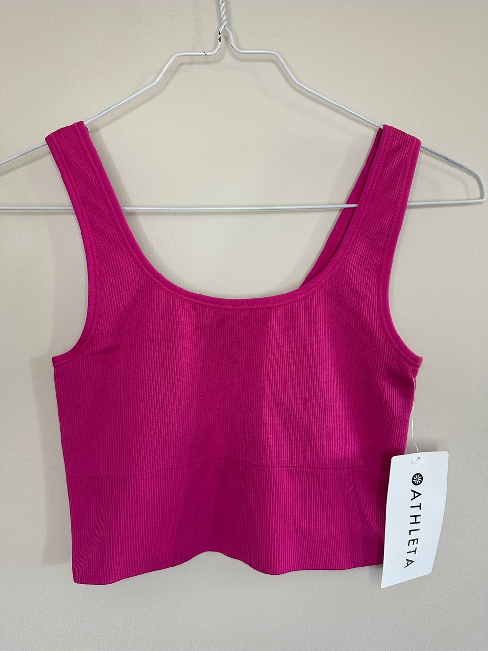 🩷NWT🩷 Athleta Ribbed Crop Tank - Hot Pink
